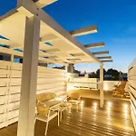 Schinosa 30 Luxury Гостевой дом